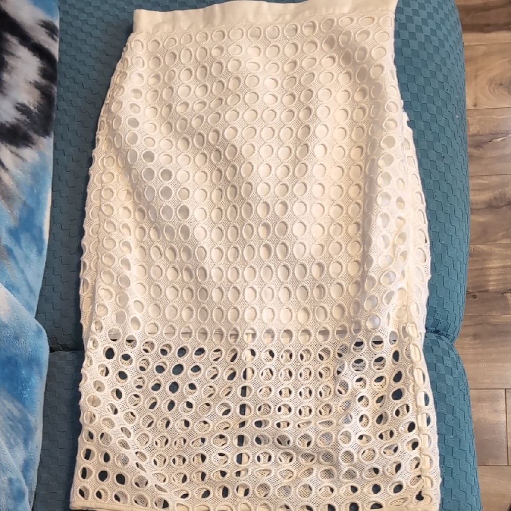 Banana Republic Cream Midi Pencil Skirt with Cut Out Design - Picture 1 of 4